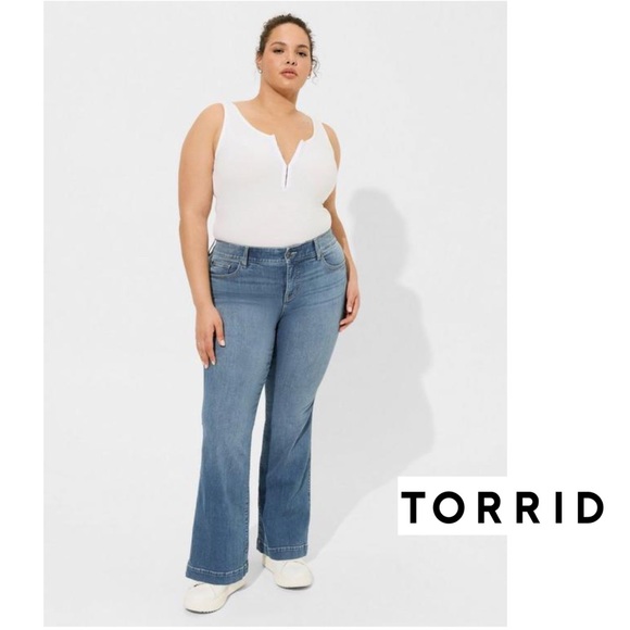 torrid Denim - NEW TORRID Bombshell Flare Premium Stretch High-Rise Jean